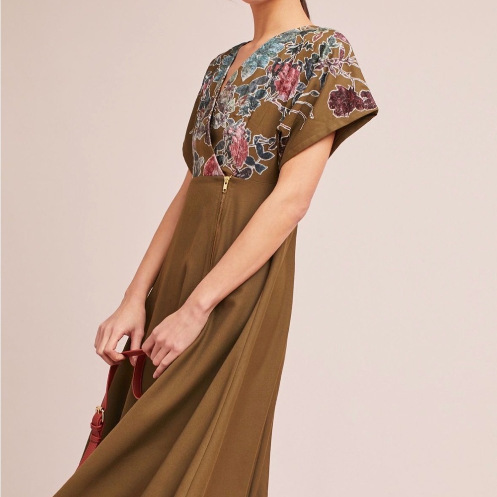 Anthropologie Hemant & Nandita Velvet Floral midi dress size 2